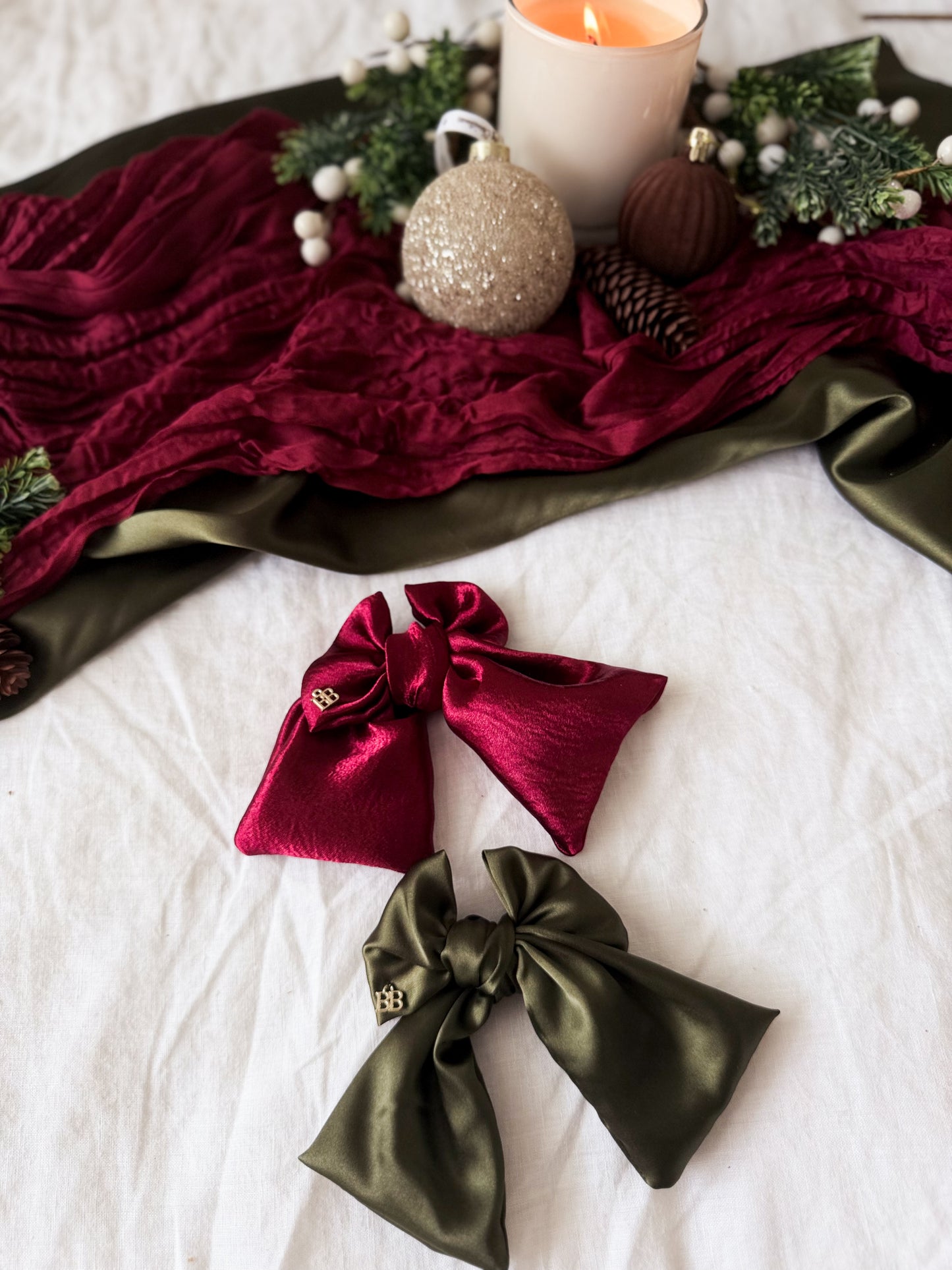 Santa's Bows