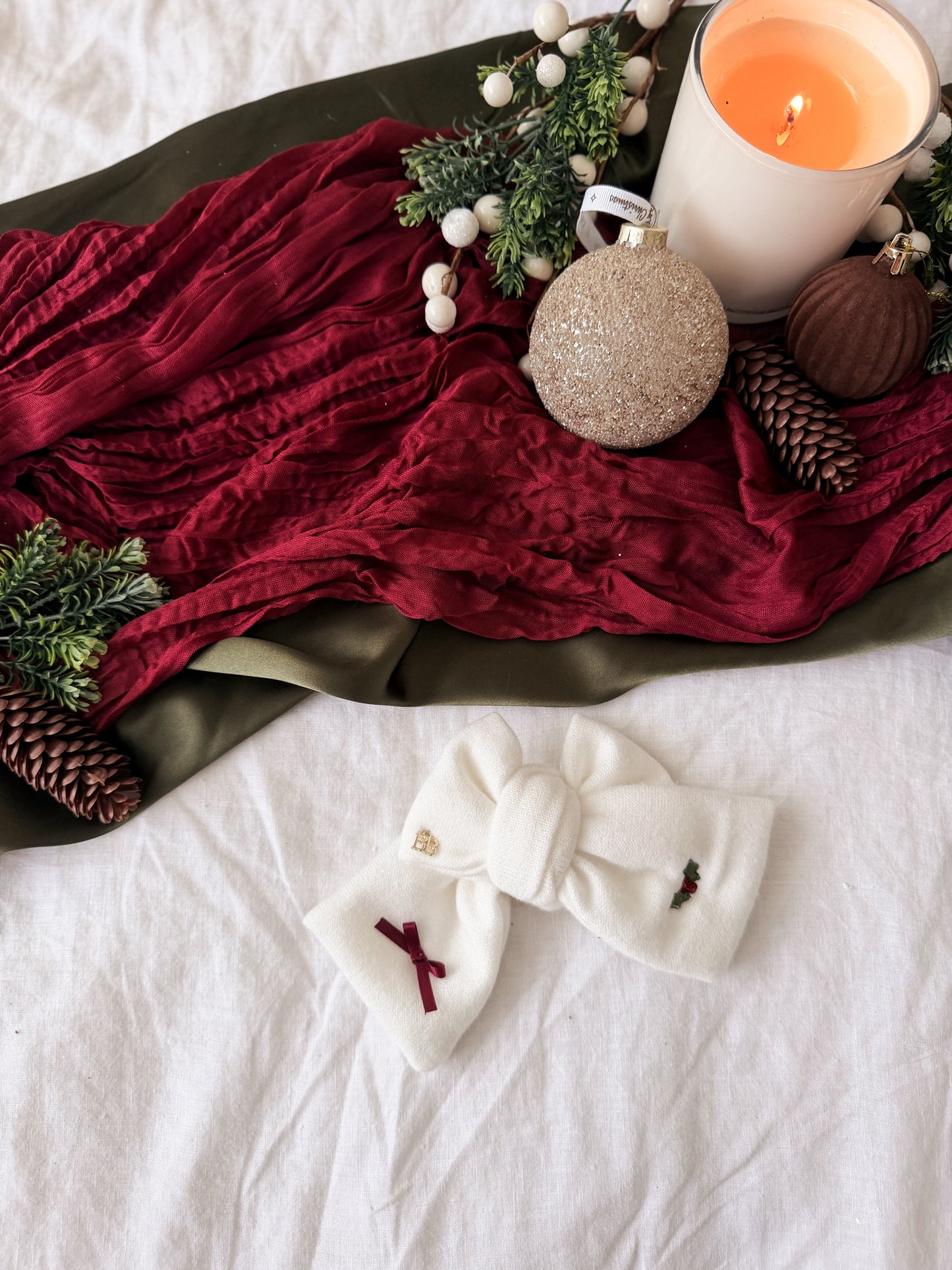 Holly Jolly Bow