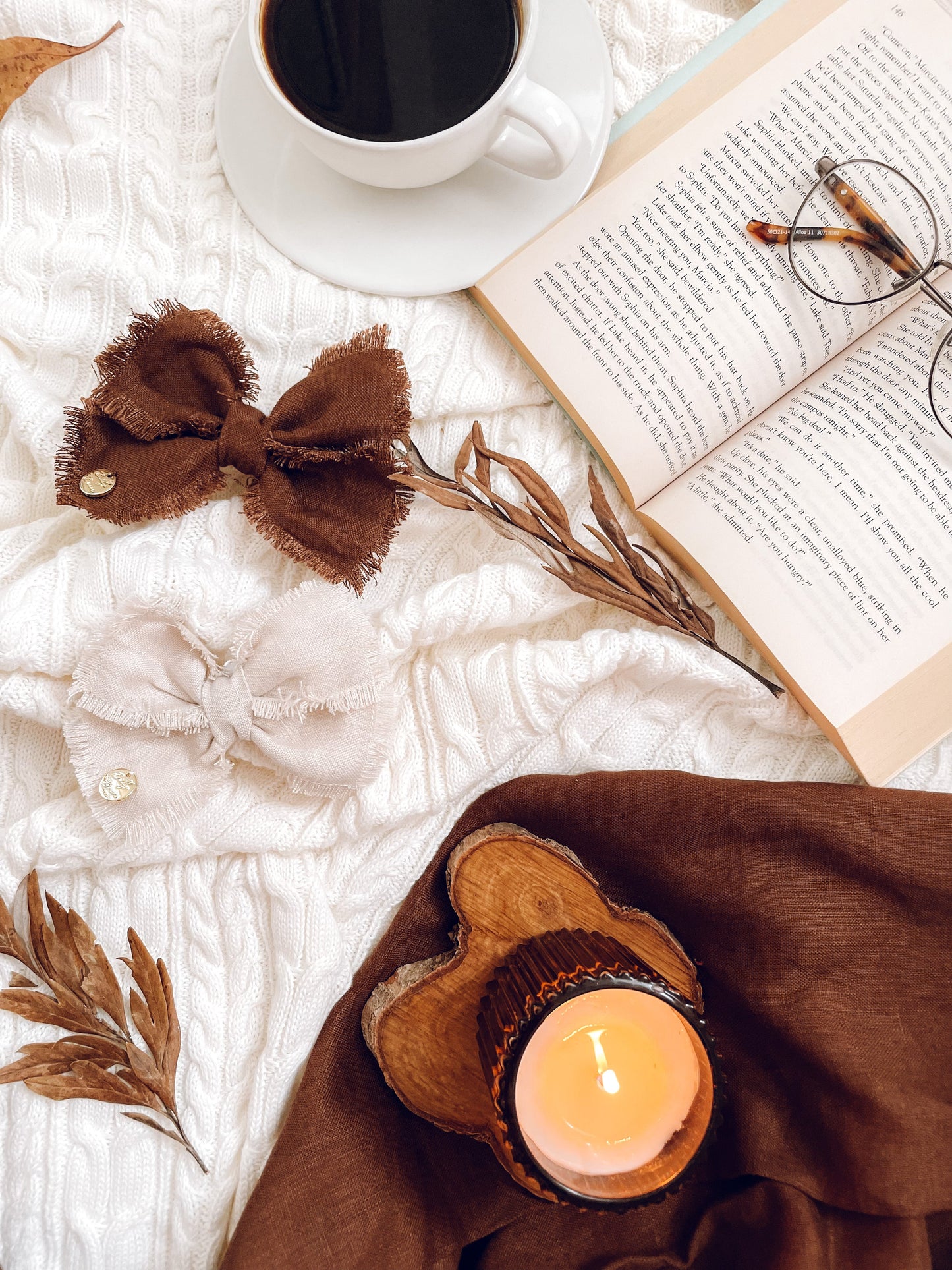 Chai Frayed Bow
