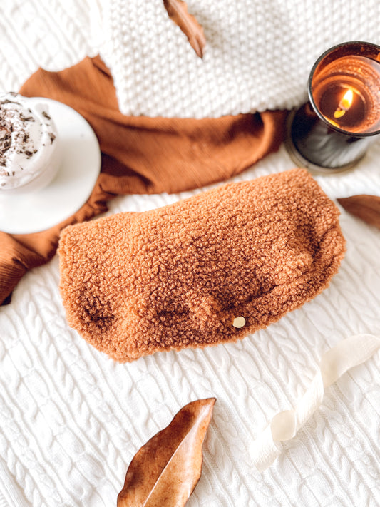 Teddy Sweater (Rust)